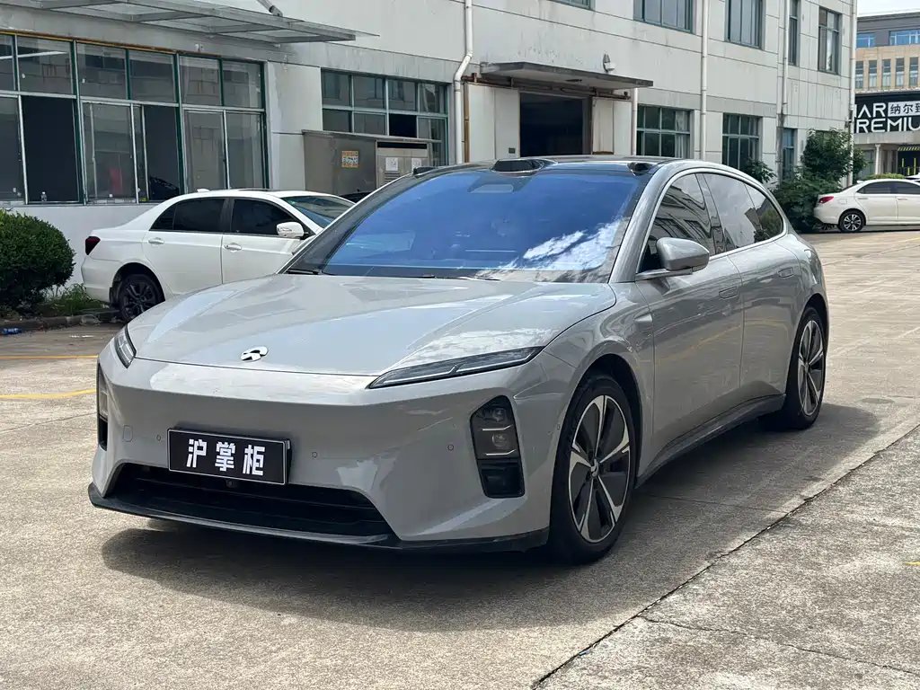 NIO ET5T 2025