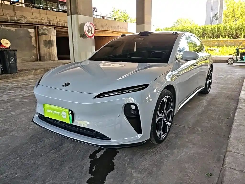 NIO ET5T 2023