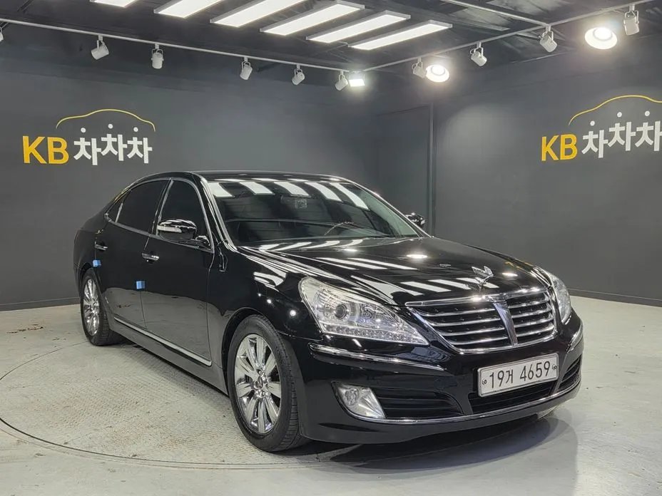 Hyundai Equus 2012