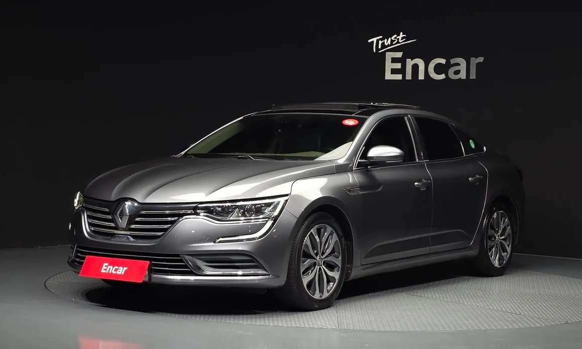 Renault SM6 2016