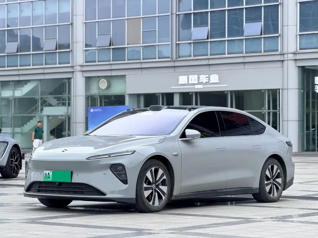 NIO ET7 2022
