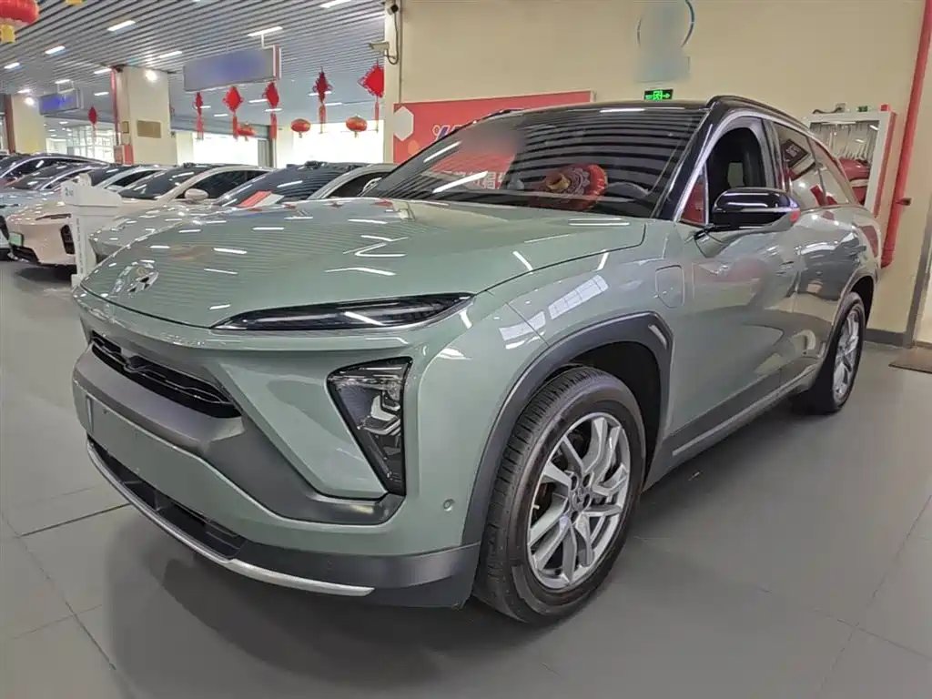 NIO ES6 2021
