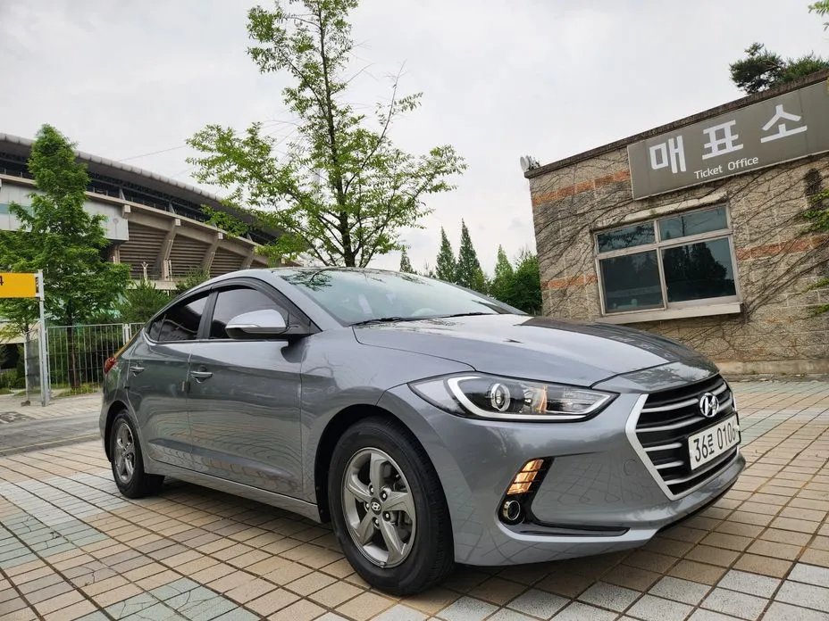 Hyundai AVANTE 2016