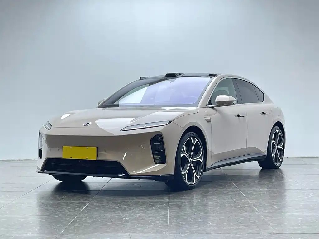 NIO ET5 2025