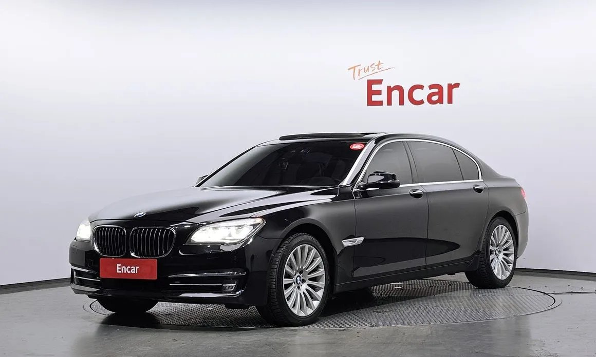 BMW 7-Series 2013