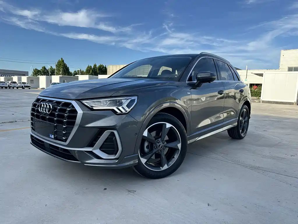 Audi Q3 2022