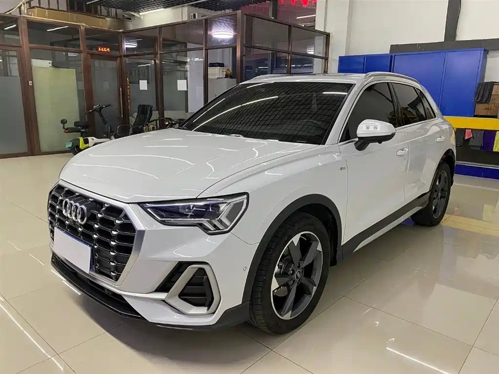 Audi Q3 2022