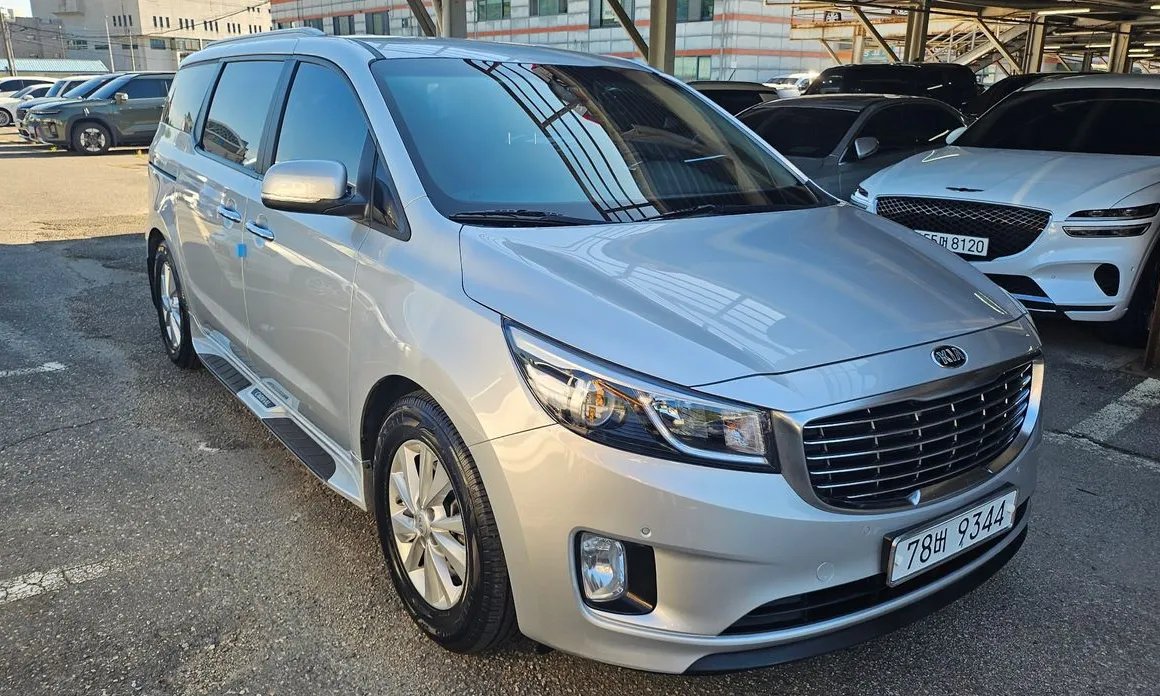 Kia Carnival 2016