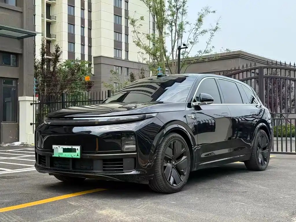 Li Auto Li L7 2025