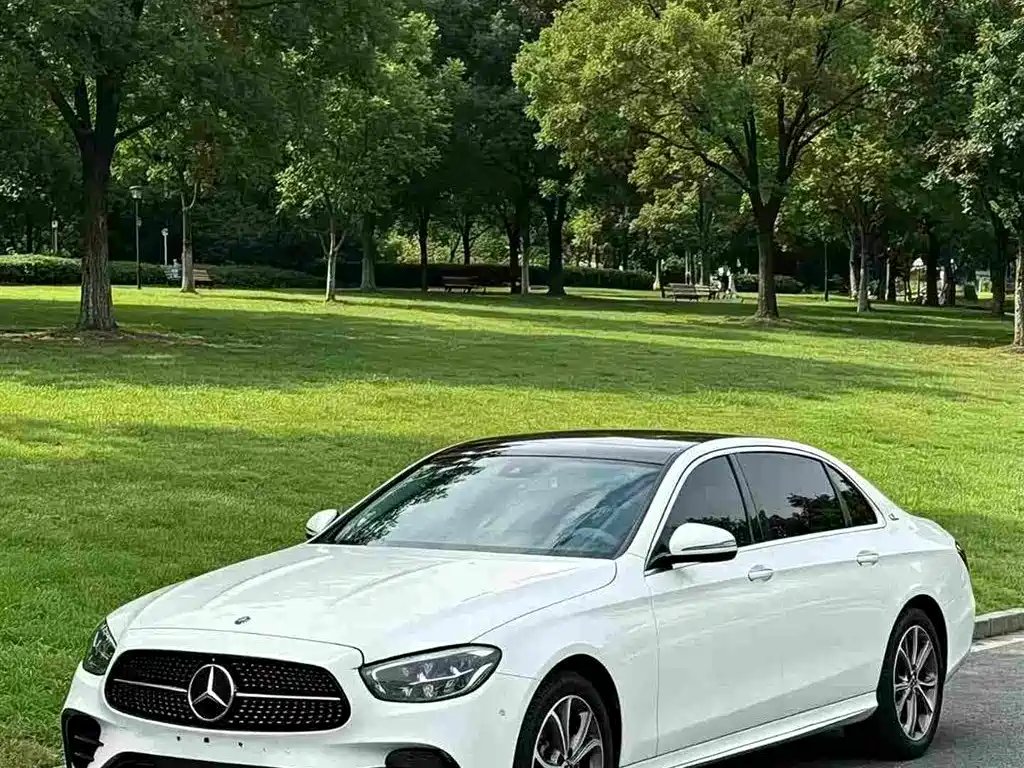 Mercedes-Benz E-Class 2020
