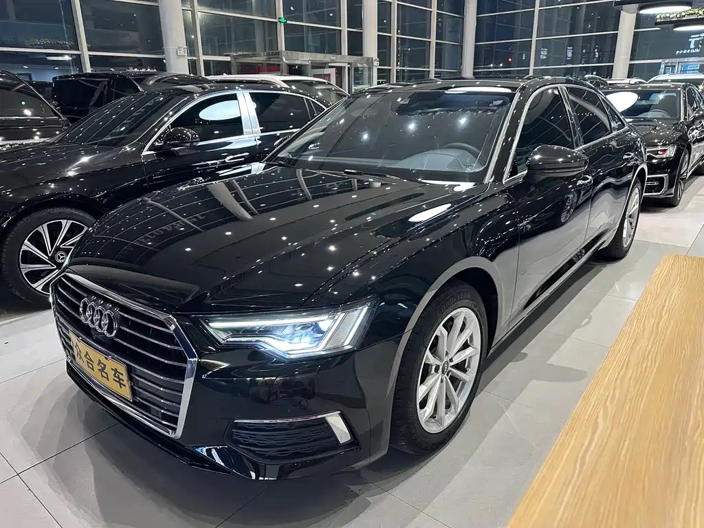 Audi A6L 2022