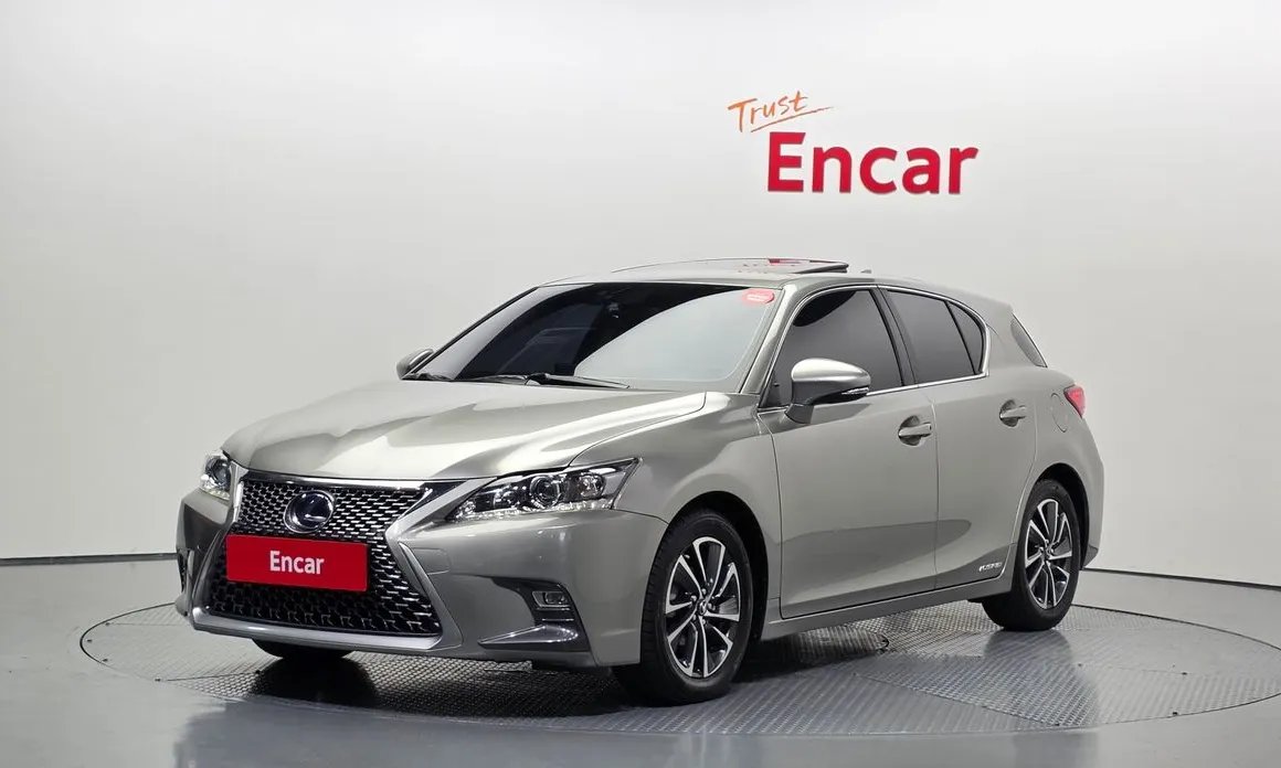 Lexus CT200h 2018