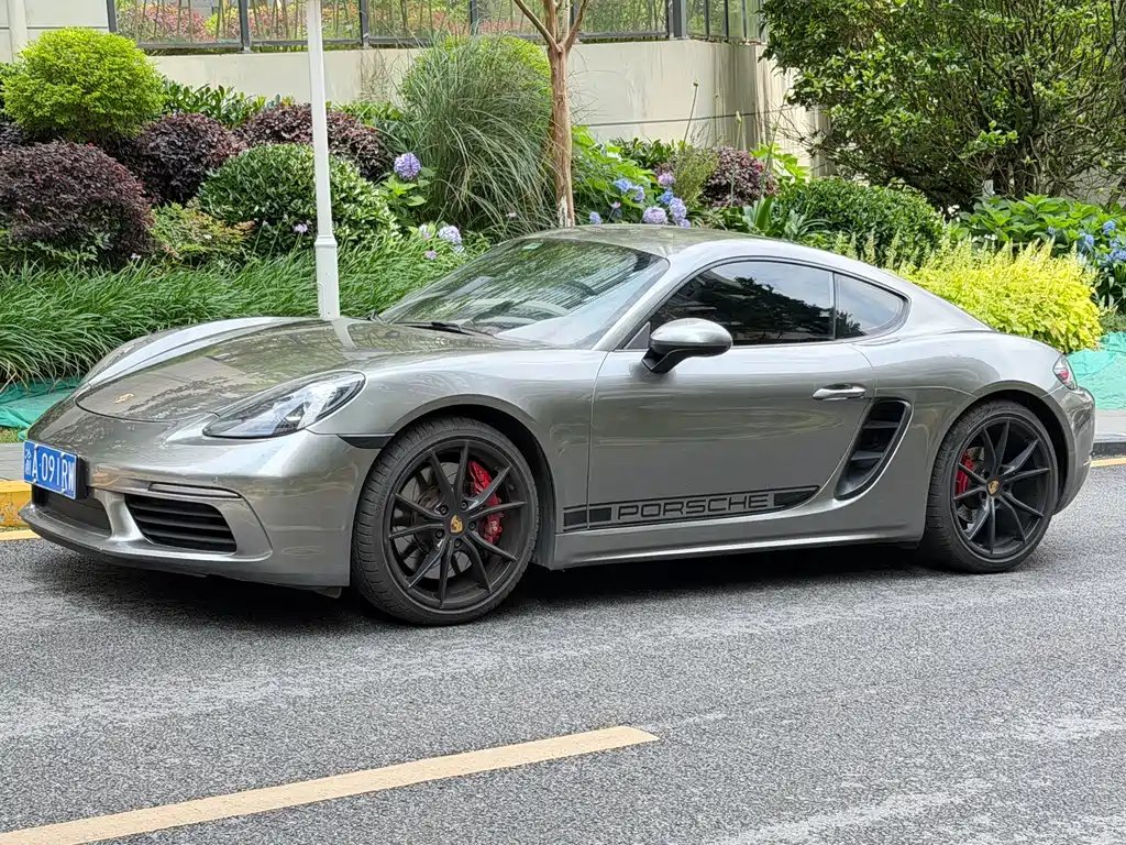 Porsche 718 2018