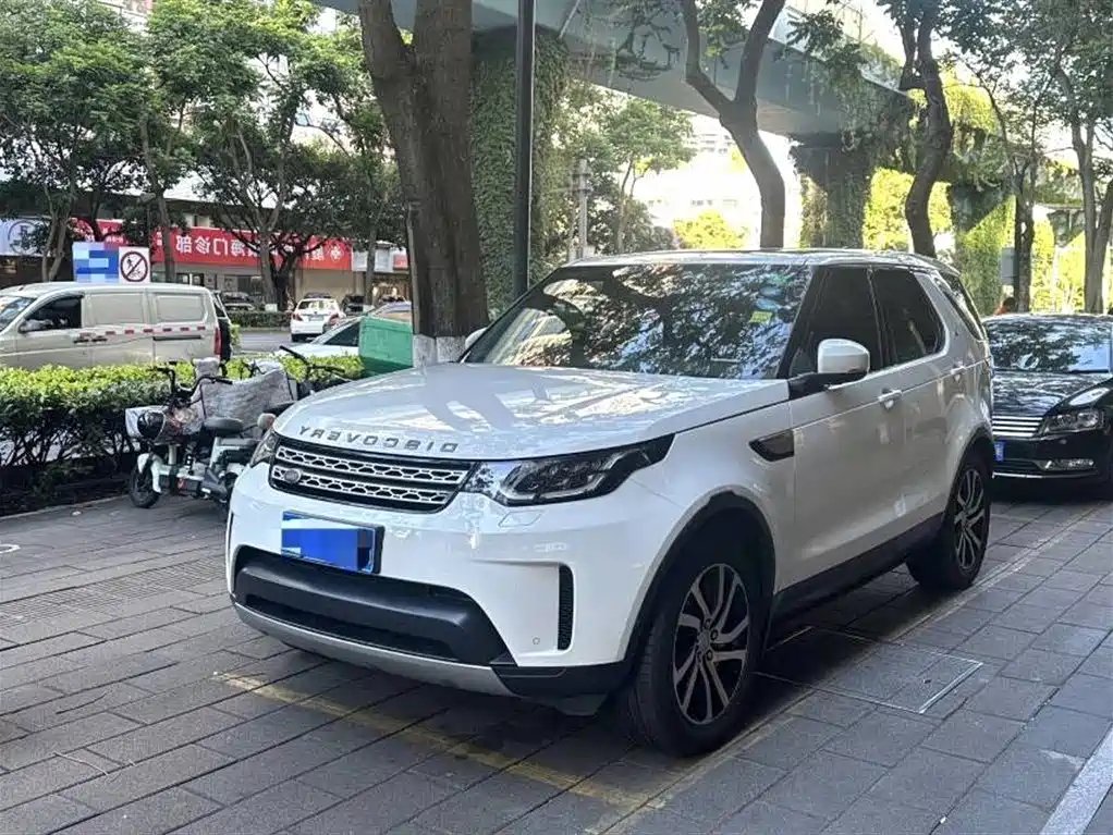 Land Rover Discovery 2018
