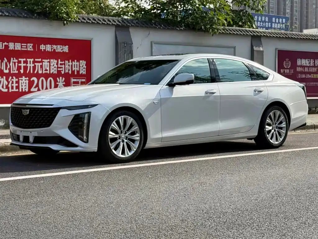 Cadillac CT6 2023