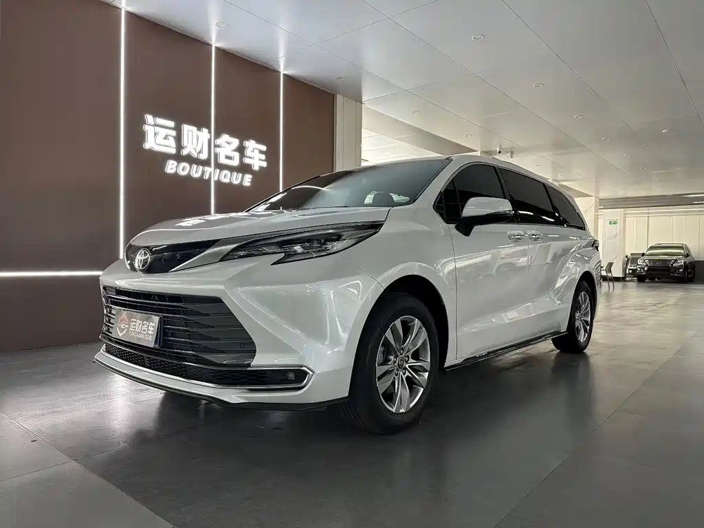 Toyota Sienna 2022