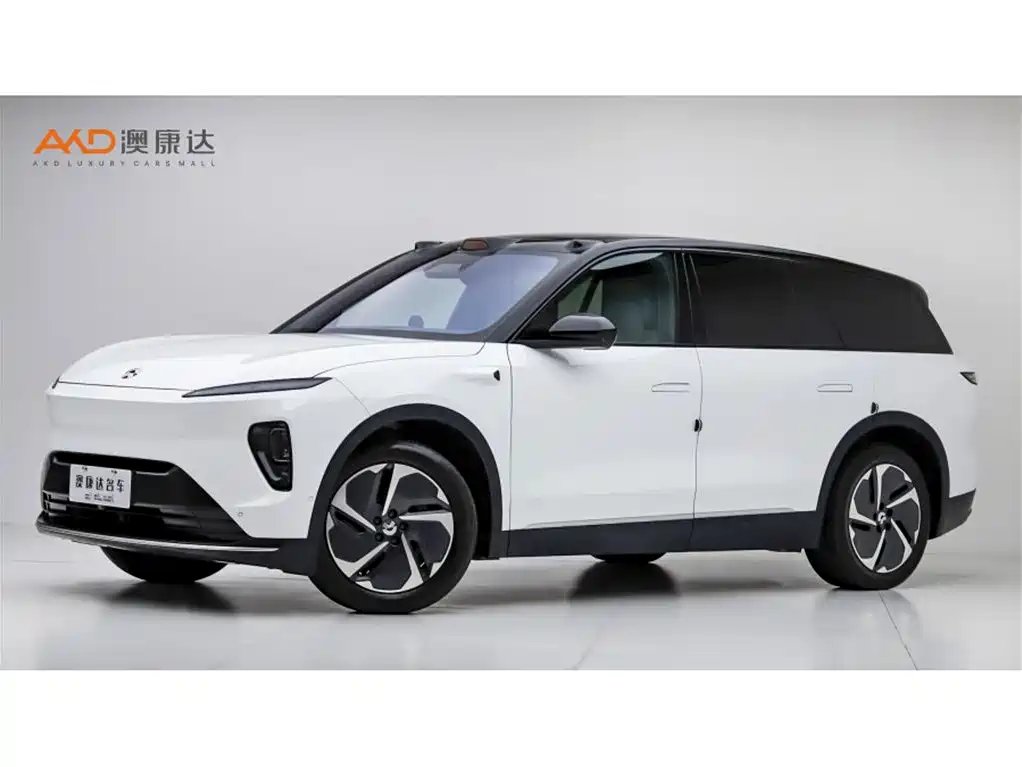 NIO ES8 2024