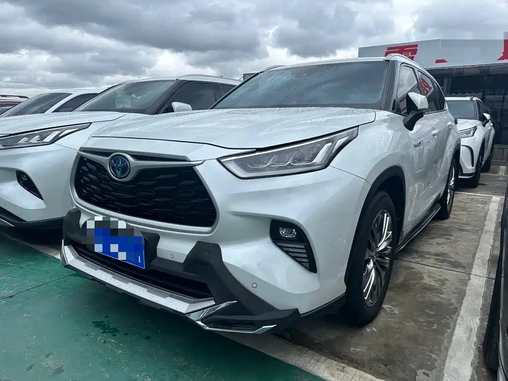 Toyota Highlander 2022