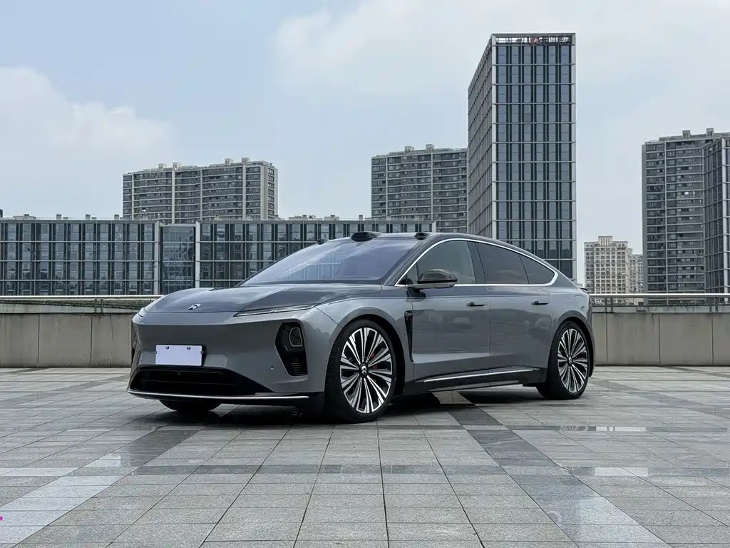 NIO ET9 2025