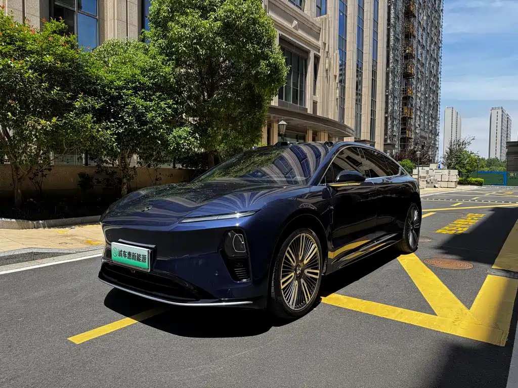 NIO ET9 2025