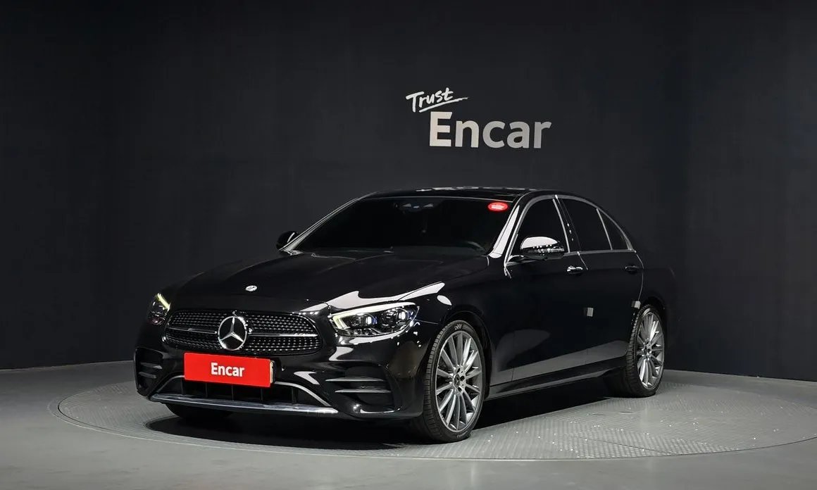 Mercedes-Benz E-Class 2021