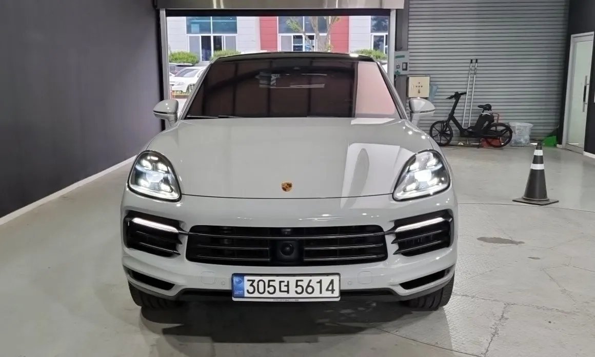 Porsche Cayenne 2023