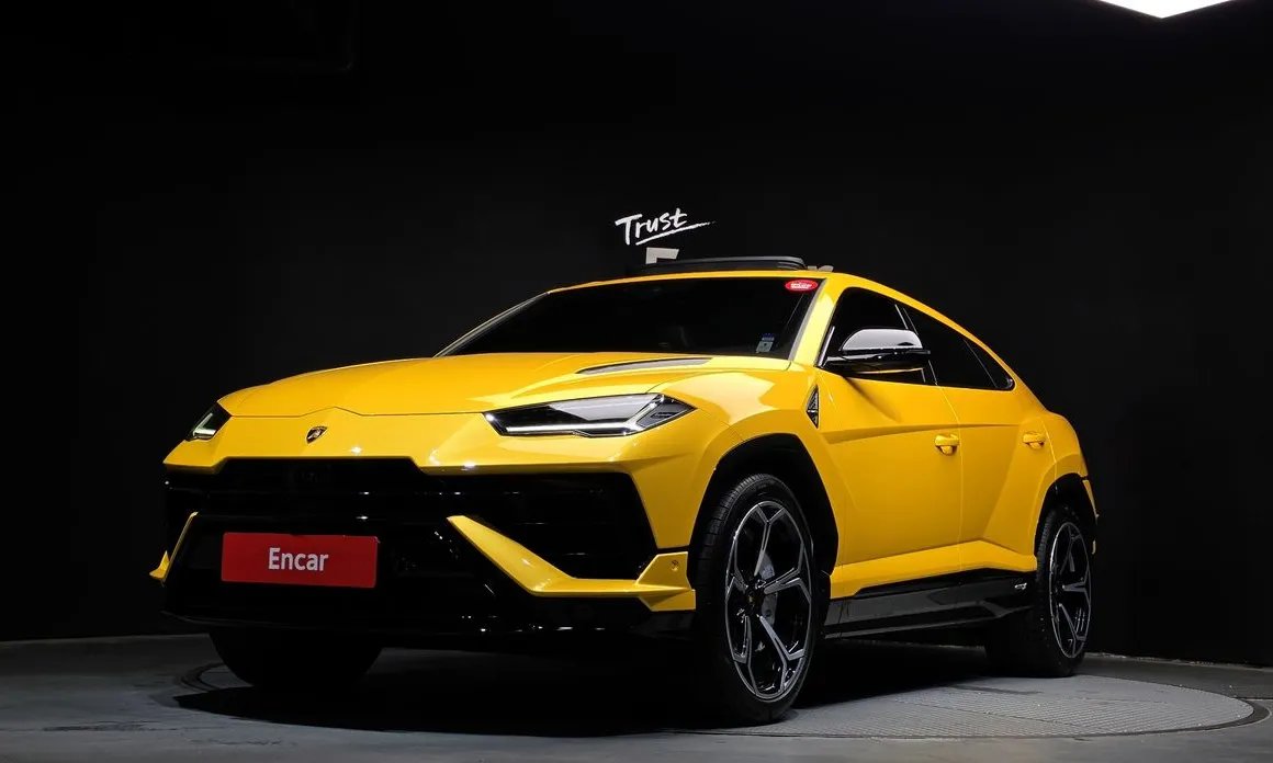 Lamborghini Urus 2023