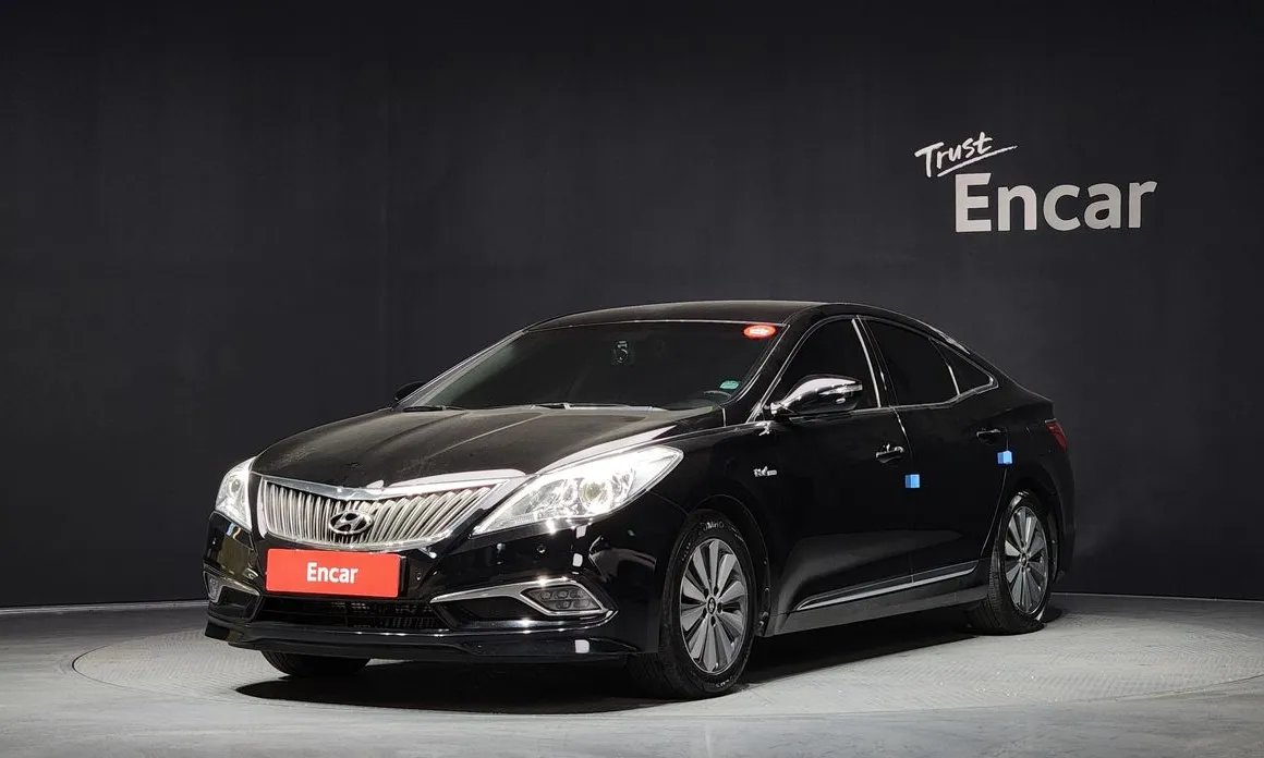 Hyundai Grandeur 2017 — фото 1 из 20