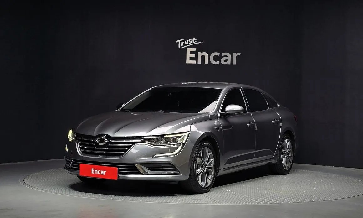 Renault SM6 2019