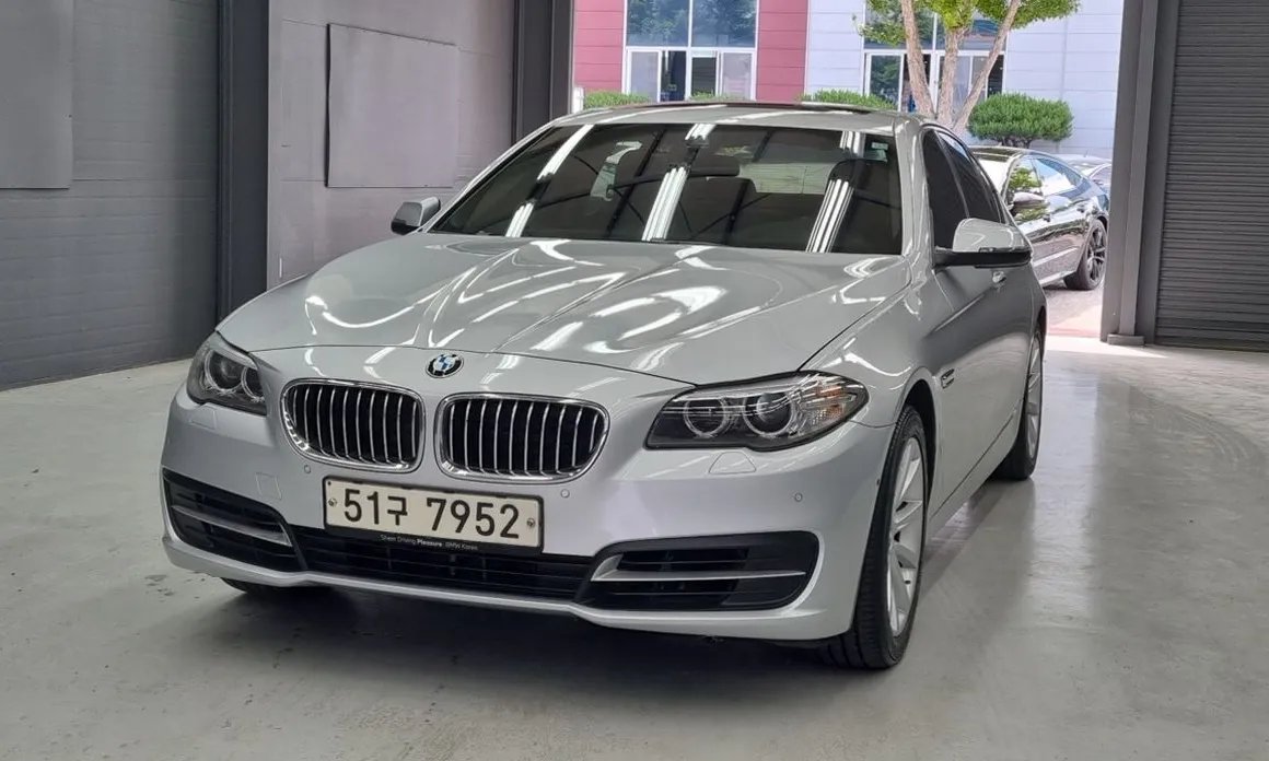 BMW 5-Series 2015