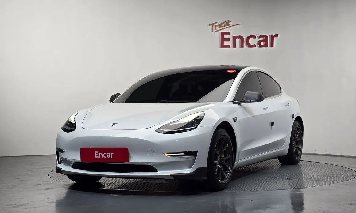 Tesla Model 3 2020