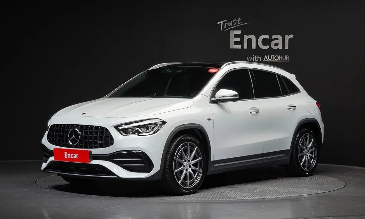 Mercedes-Benz GLA-Class 2021
