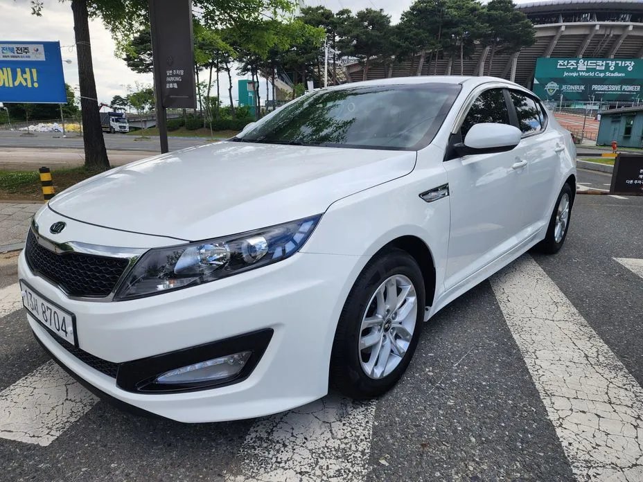 Kia K5 2011