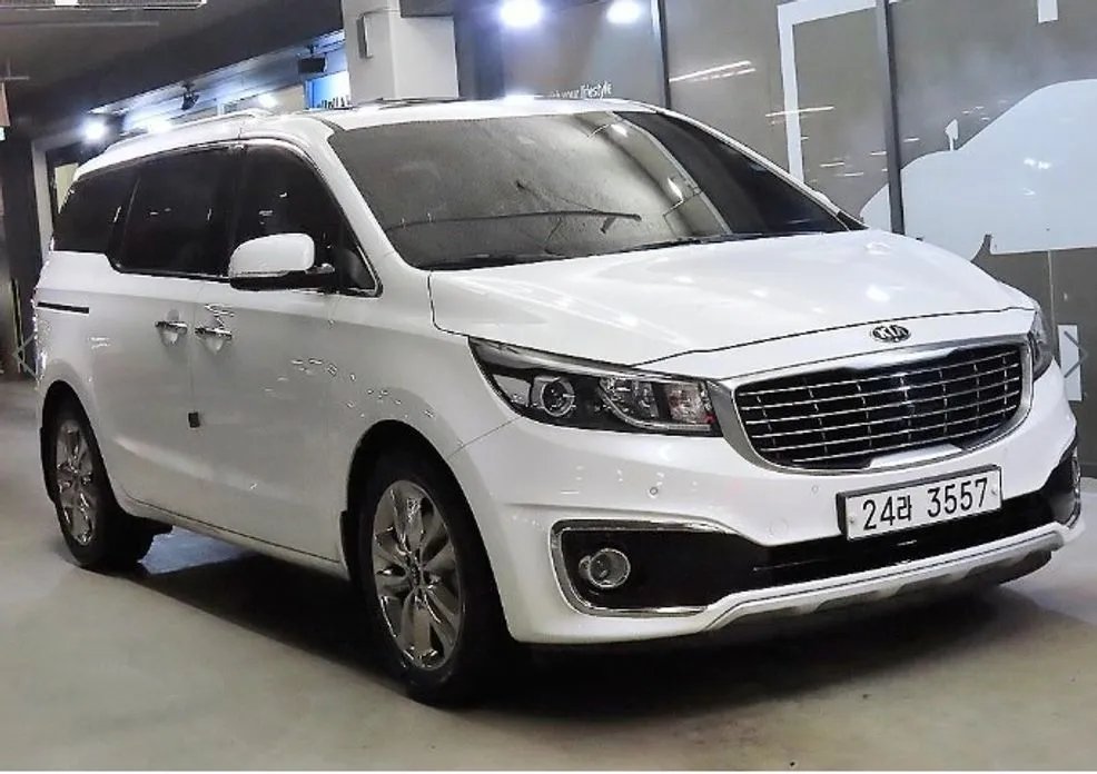 Kia Carnival 2015