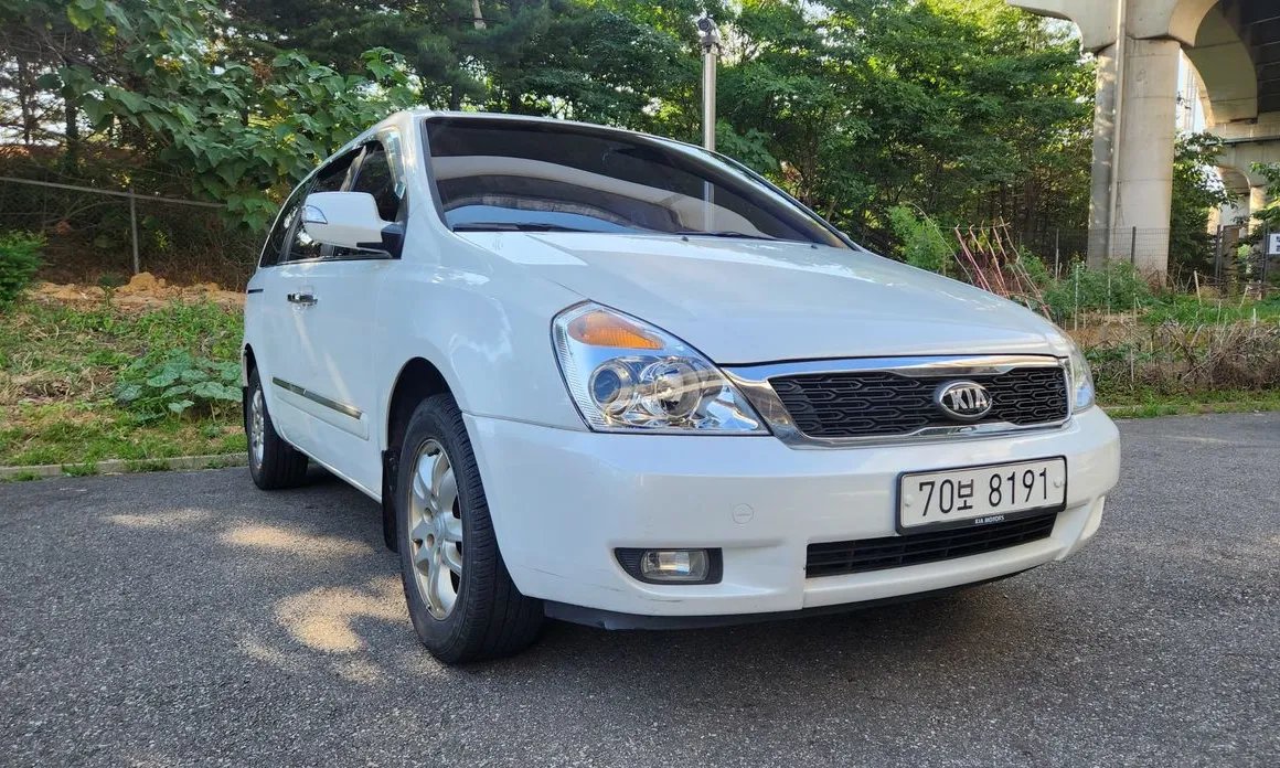 Kia Carnival 2013