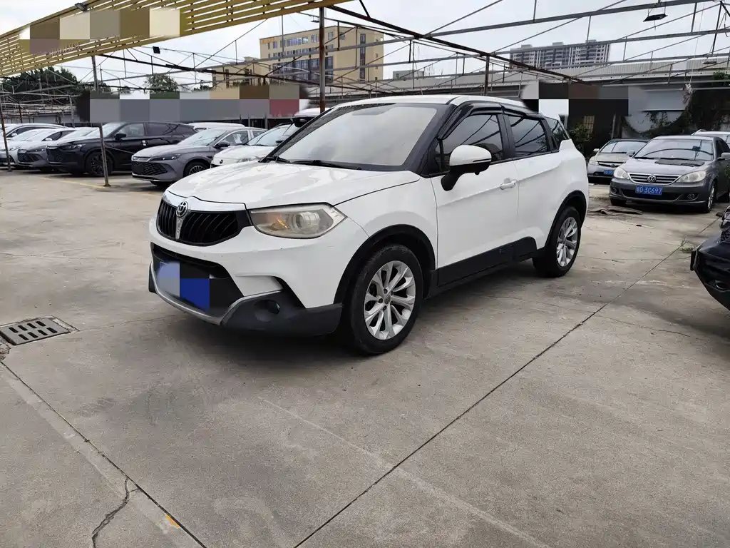 Zhonghua V3 2015