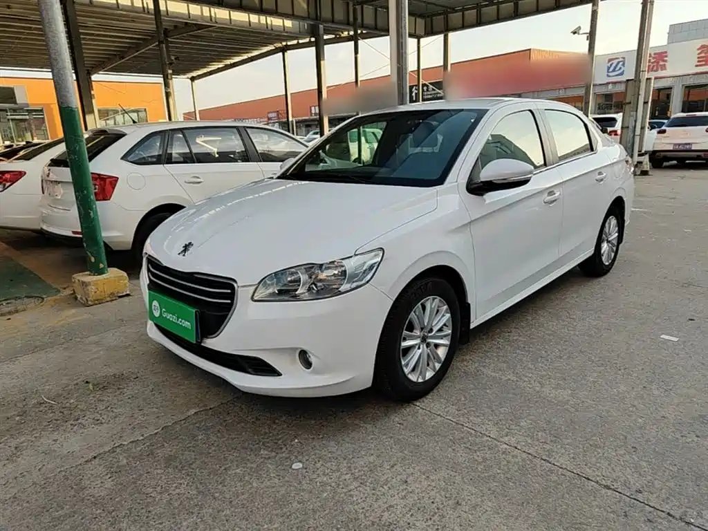 Peugeot 301 2014