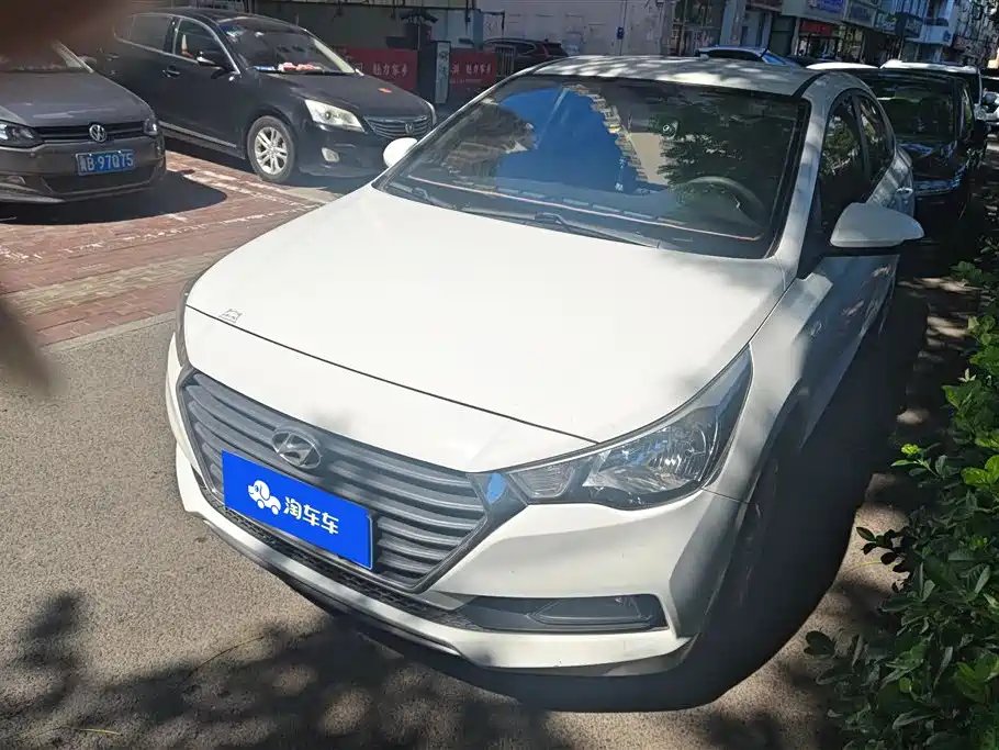 Hyundai Verna 2017