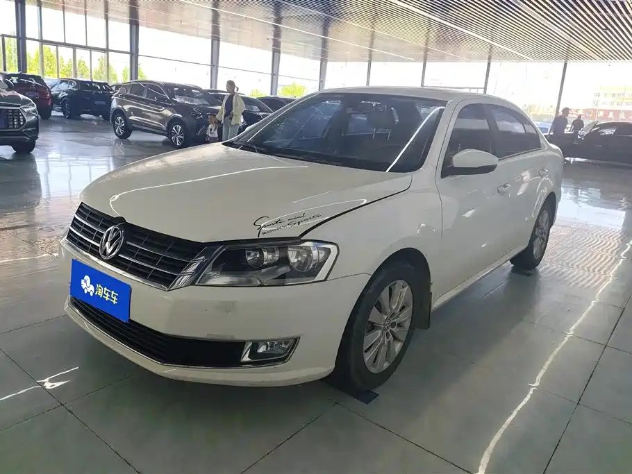 Volkswagen Lavida 2014