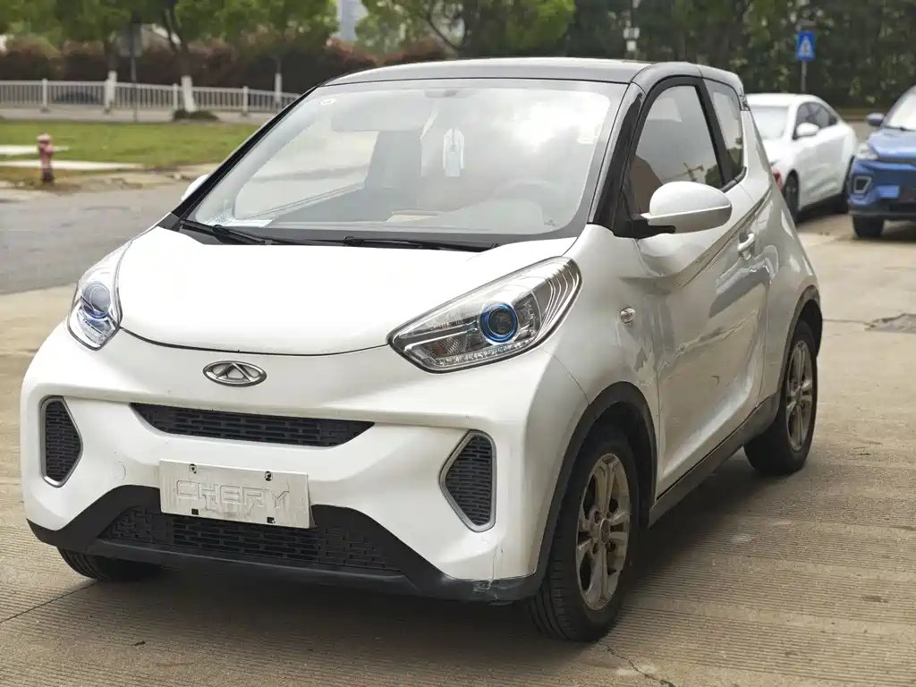 CheryQQ Little Ant 2018
