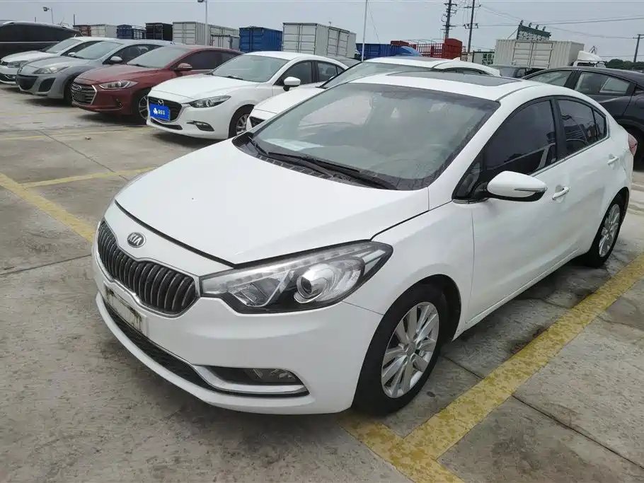 Kia K3 2015