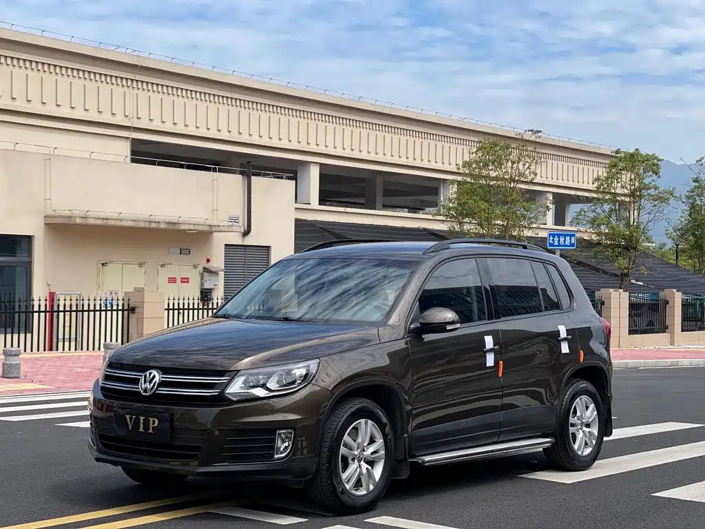 Volkswagen Tiguan 2015