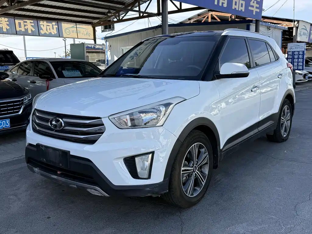 Hyundai ix25 2015