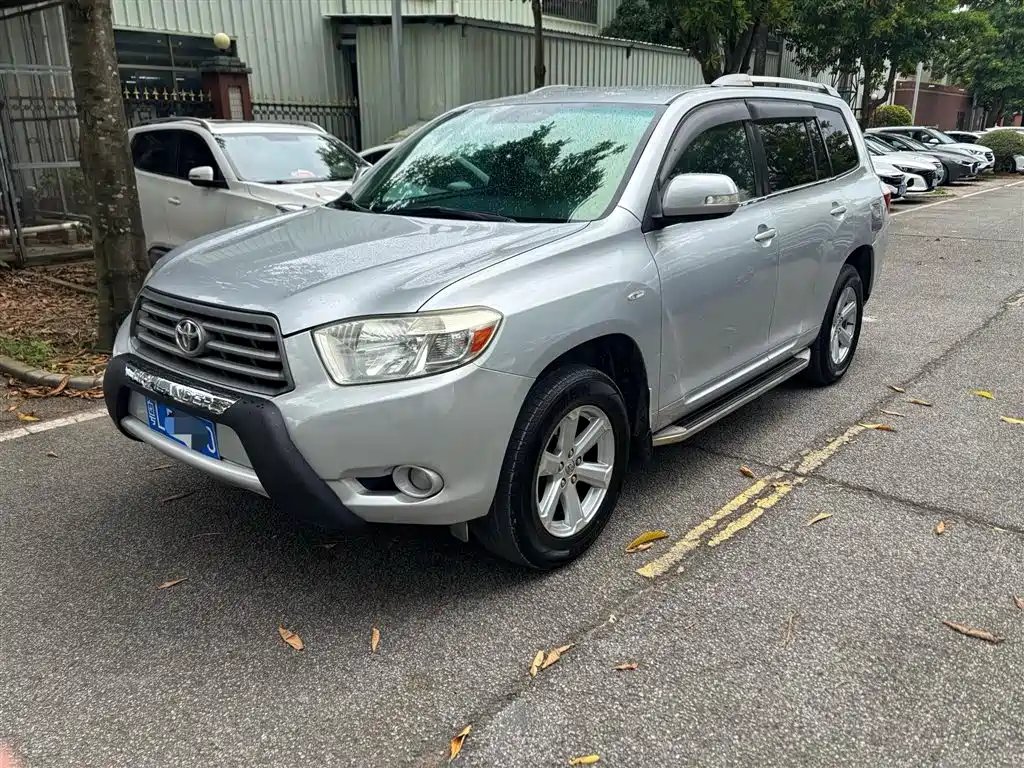 Toyota Highlander 2011