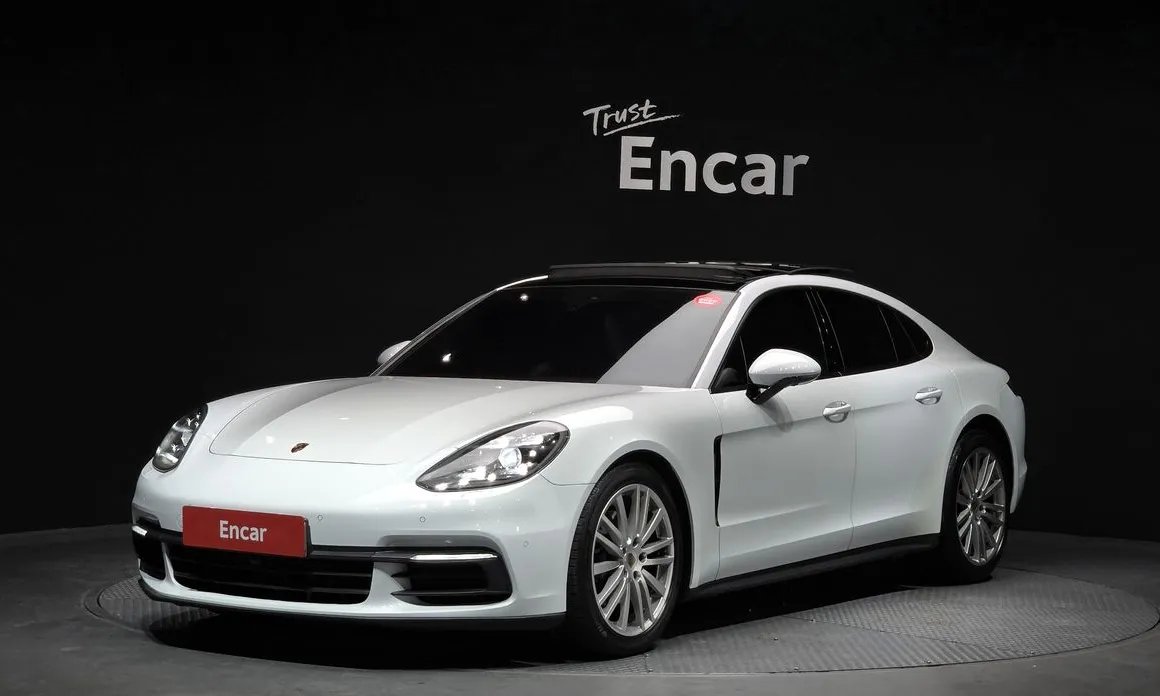 Porsche Panamera 2018