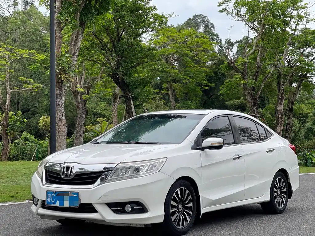 Honda Crider 2014