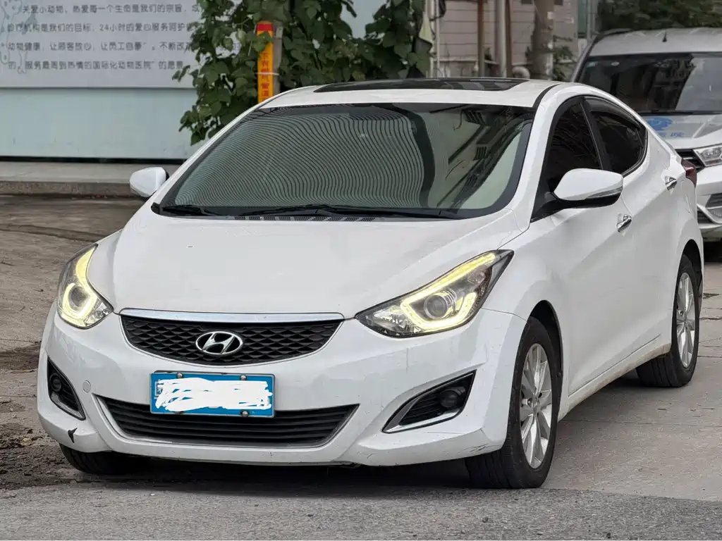 Hyundai Elantra Langdong 2016