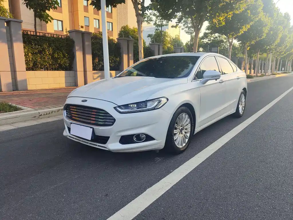 Ford Mondeo 2015