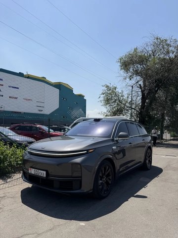 Li Auto L7 2023