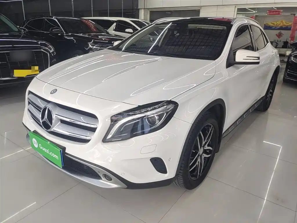 Mercedes-Benz GLA 2016